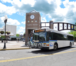 bus-in-front-of-eugene-station