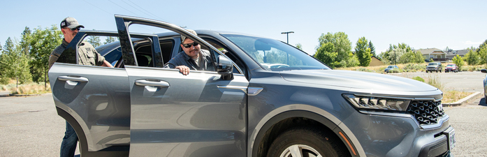 People getting into vanpool