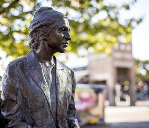 Rosa Parks Statue