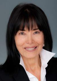 Susan-Cox Susan-Cox