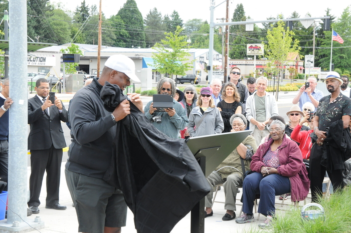 Unveiling at Sam Reynolds Dedication